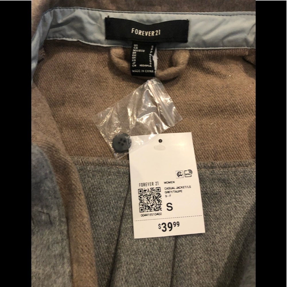 FOREVER 21 Colorblock Dolphin-Hem Shacket NWT - Picture 8 of 11